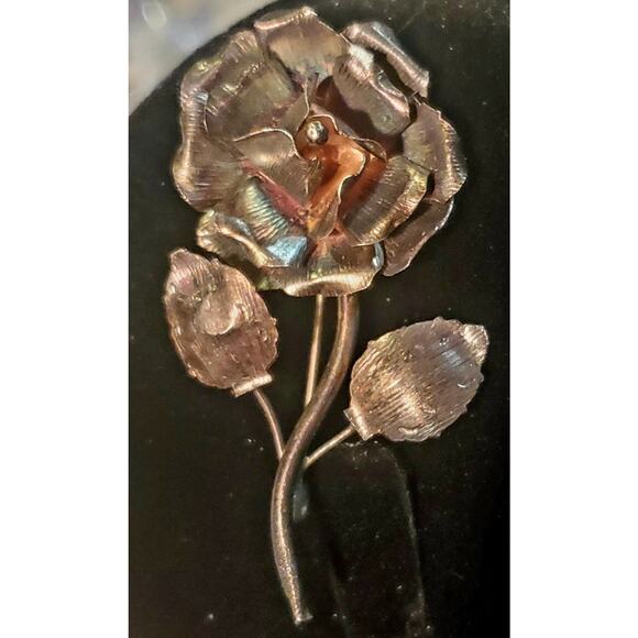 Unbranded Jewelry - Vintage MCM Rose Brooch Delicate Flower and Leaves 3D Brass Copper Metal Pin